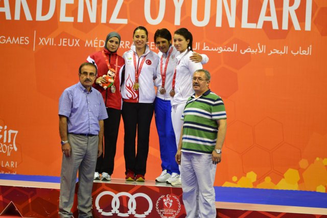Akdeniz Oyunlarında Altın Madalya